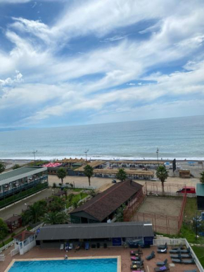 Apartmeni With Panoramic Sea View Mgzavrebi